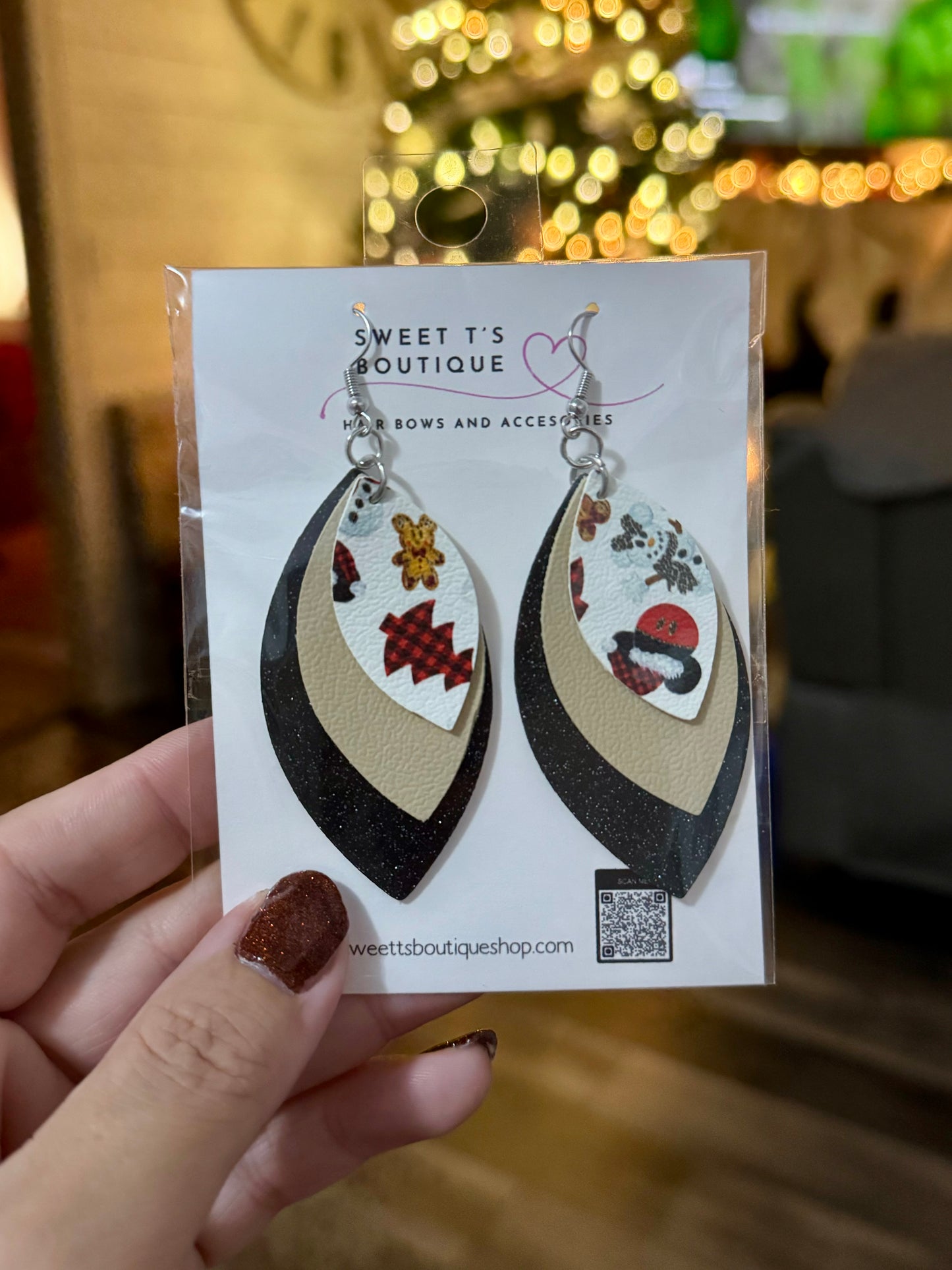 Mouse Christmas Leaf Earrings
