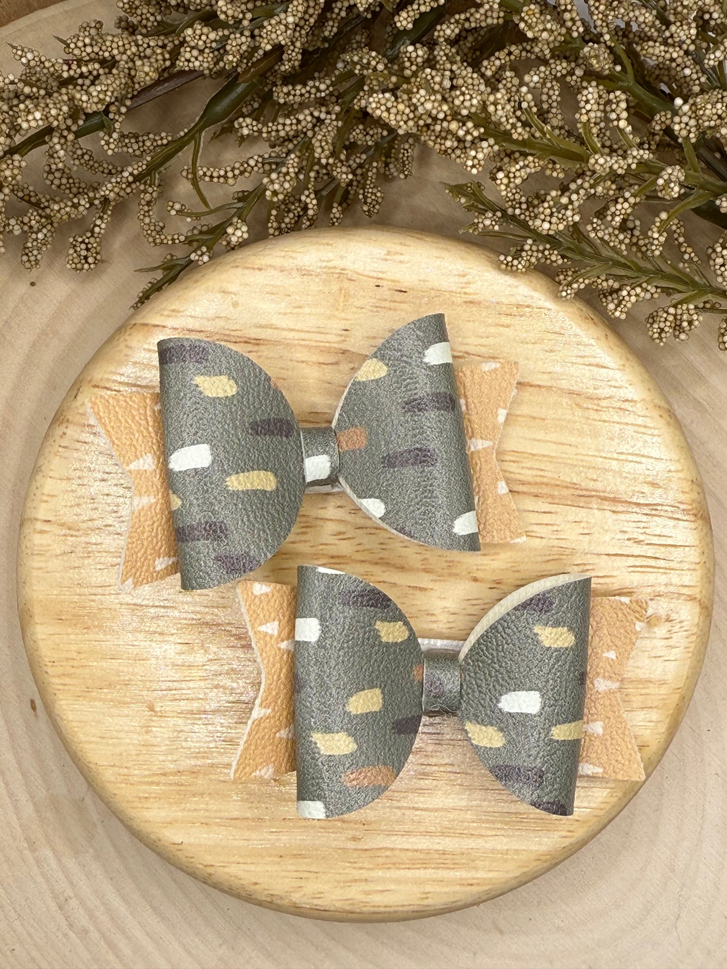 Small Leather Boho Piggies