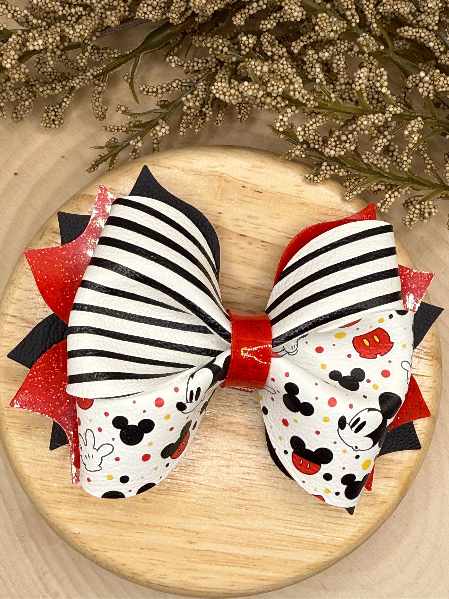 Mouse Twisty Twirl Bow