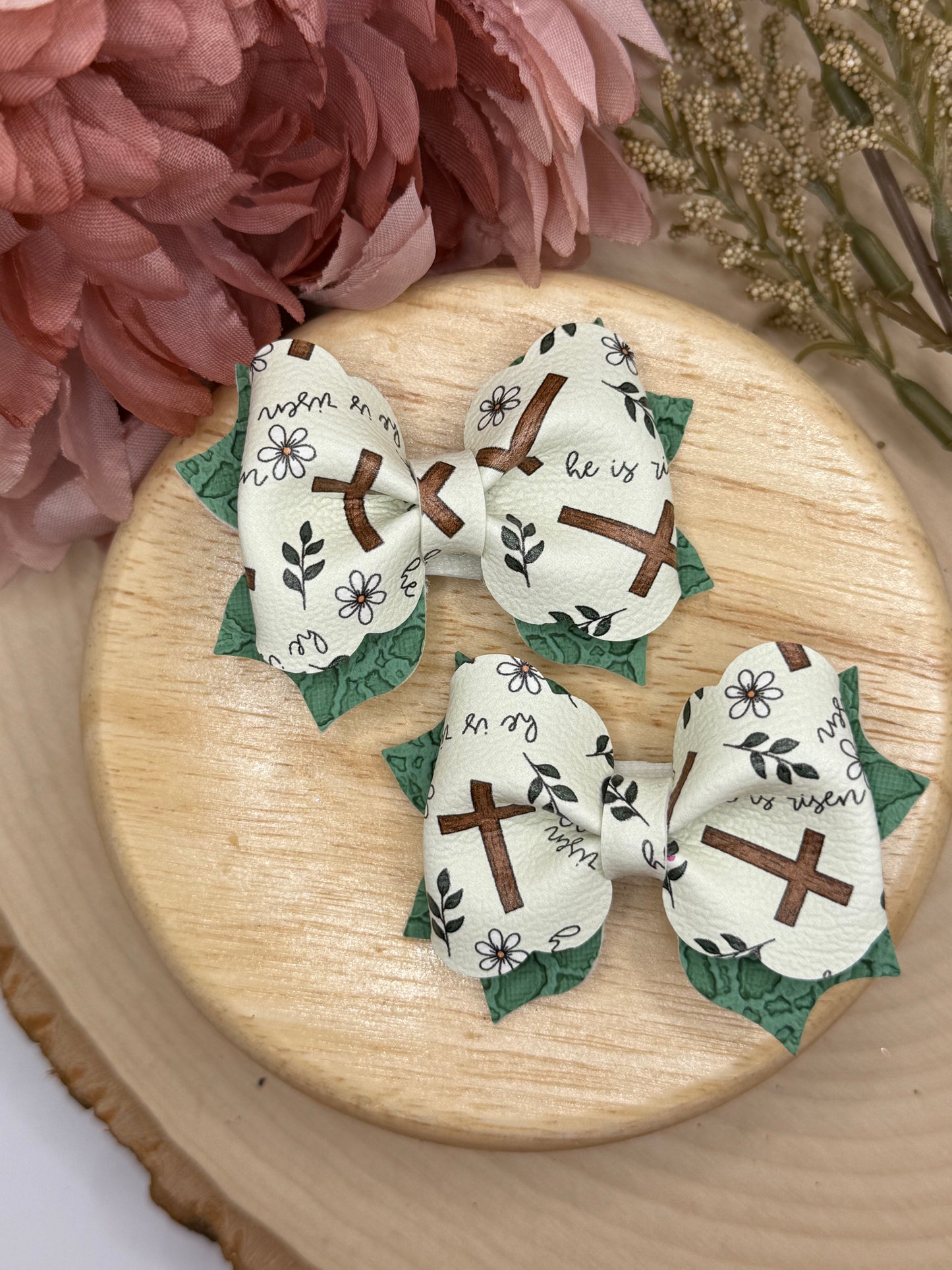 Small Poppy Cross Piggies