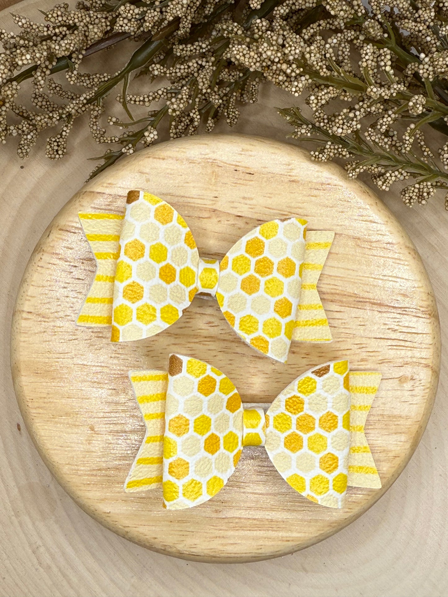 Small Leather Honeycomb Piggies