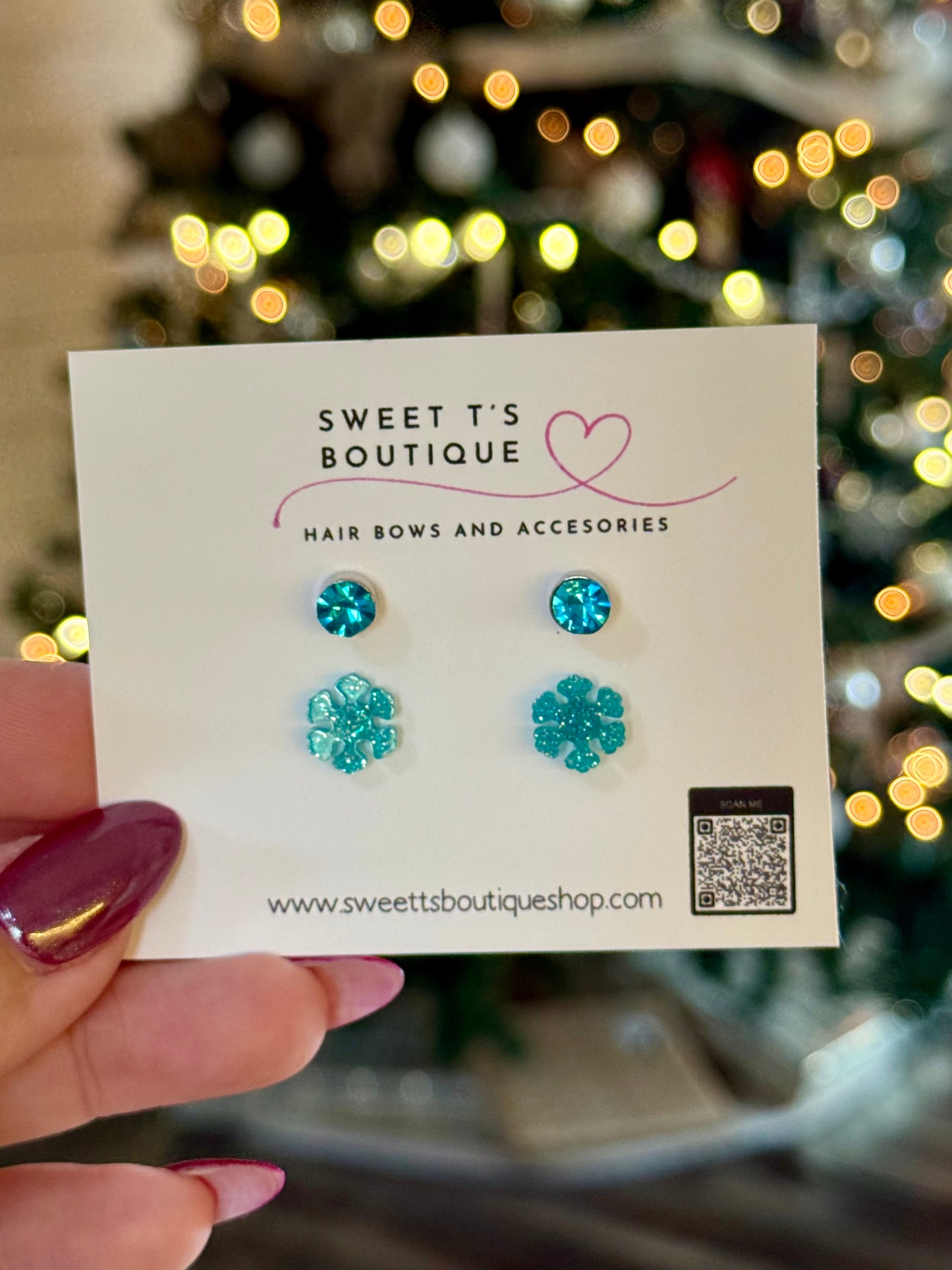 Snowflake Stud Earring Set
