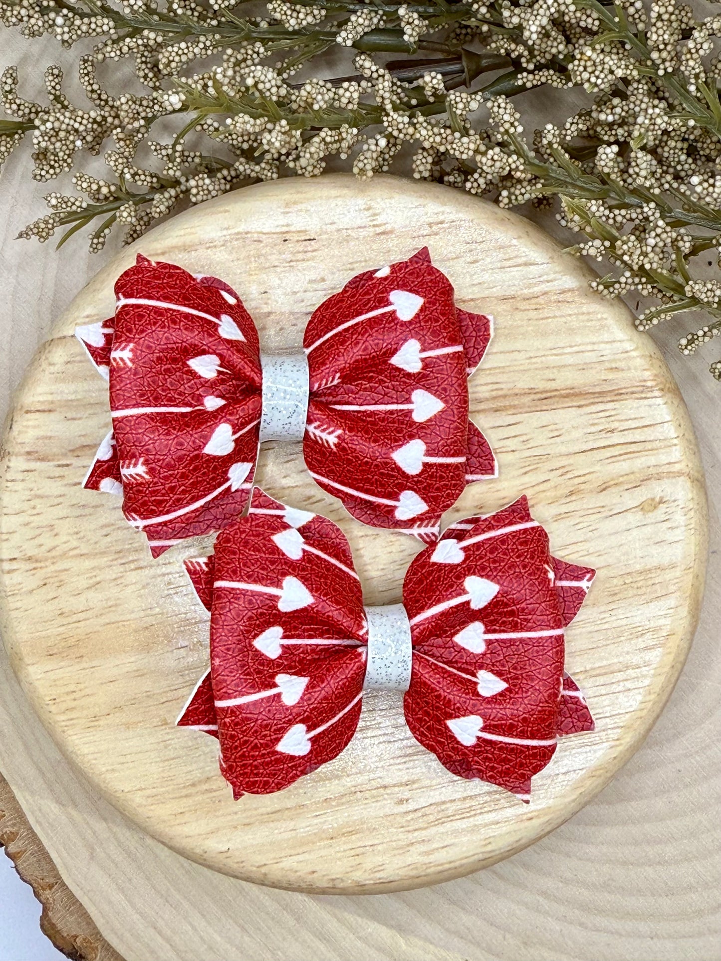 Small Poppy Heart Arrow Piggies