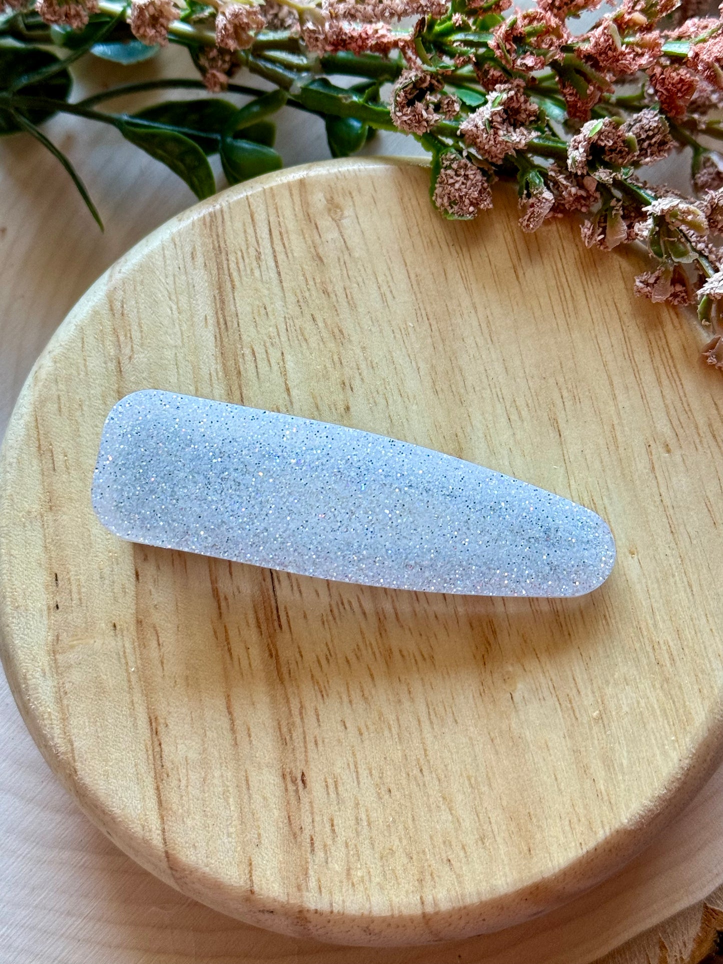 White Glitter Resin Clip