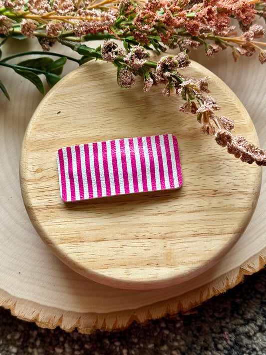 Single Pink Strip Clip