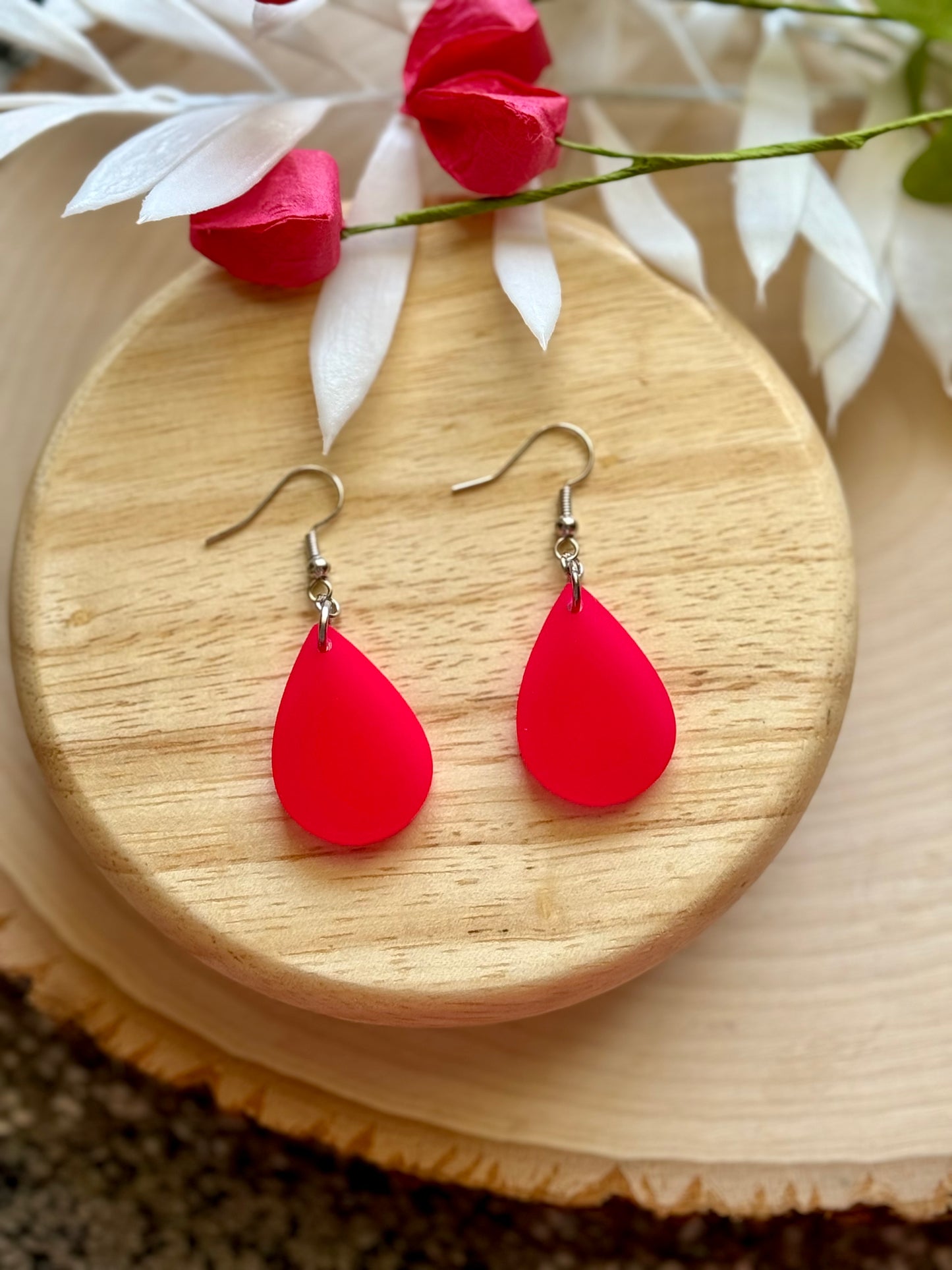 Tropic Mini Teardrop Resin Earrings