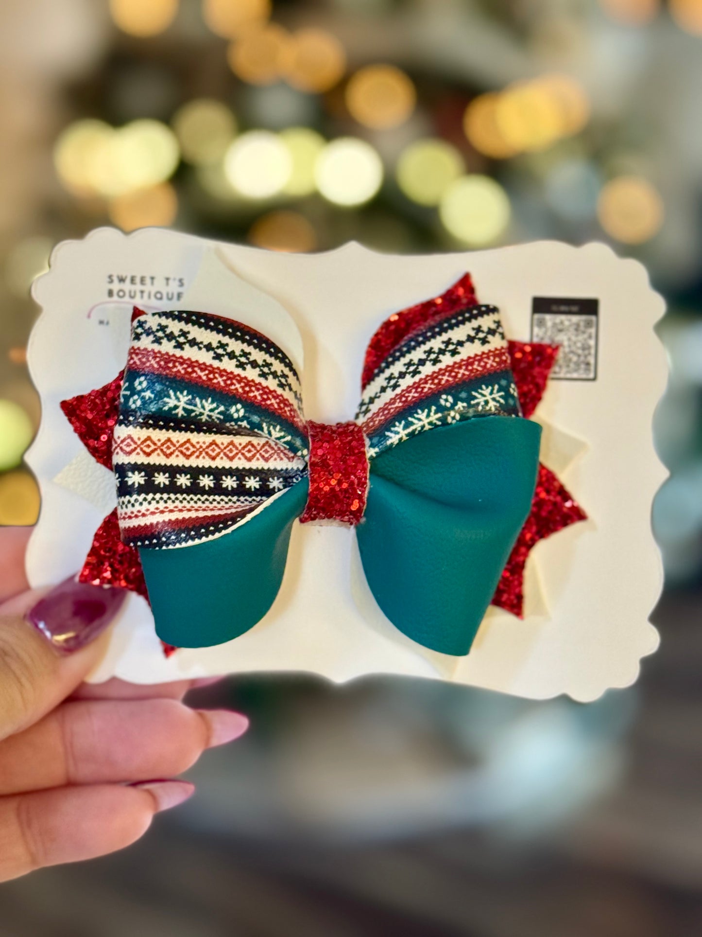 Twisty Twirl Sweater Bow