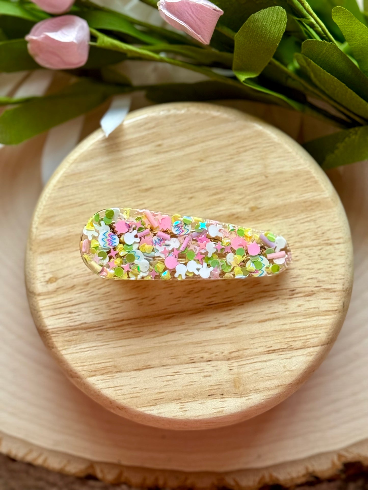 Spring Bunny Mix Resin Clip