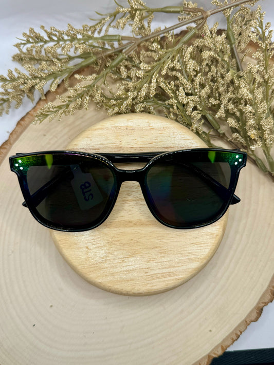 Kids Black with Green Reflective Lens Sunnies