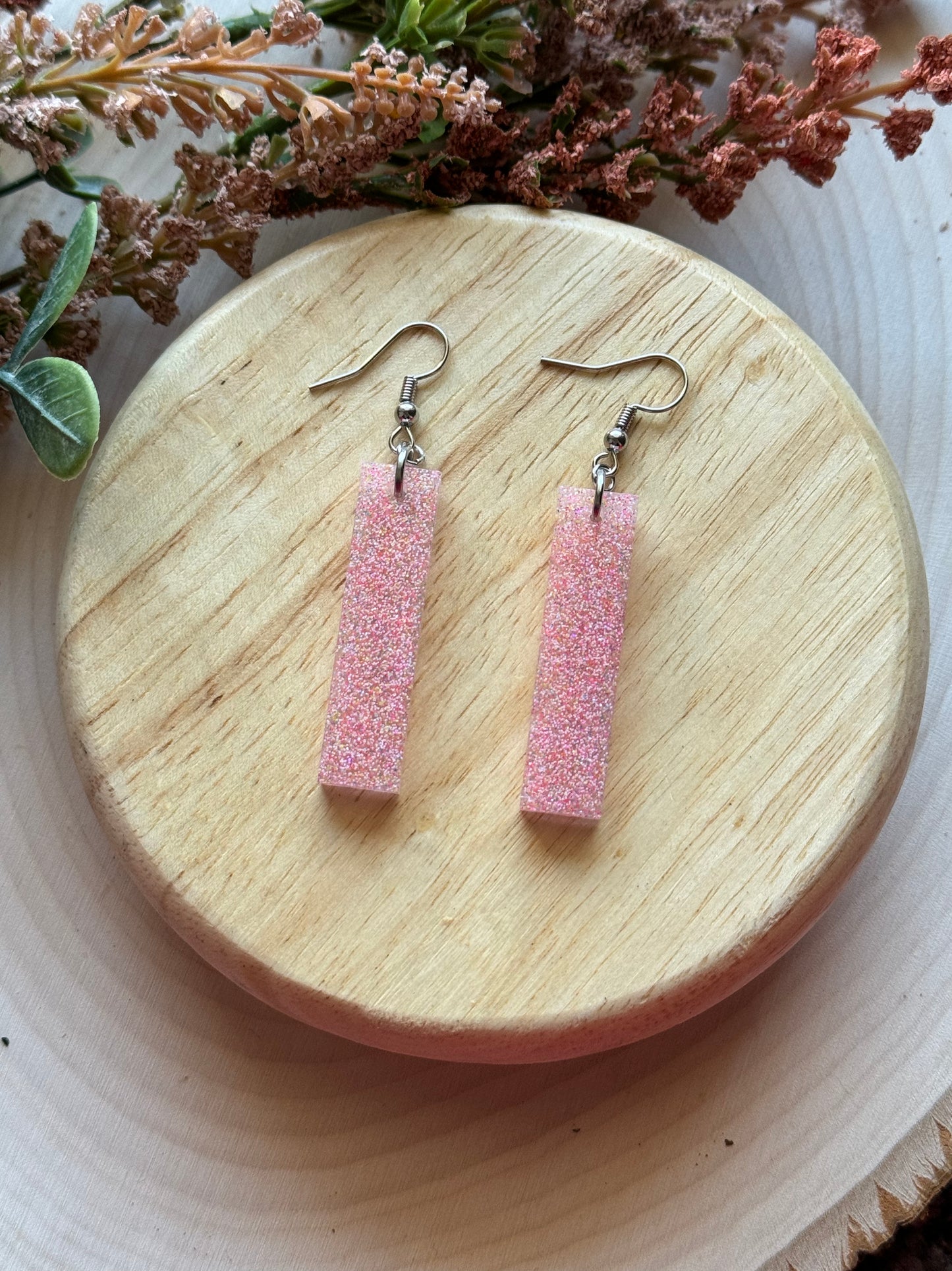 Paper Crown Bar Dangle Resin Earrings