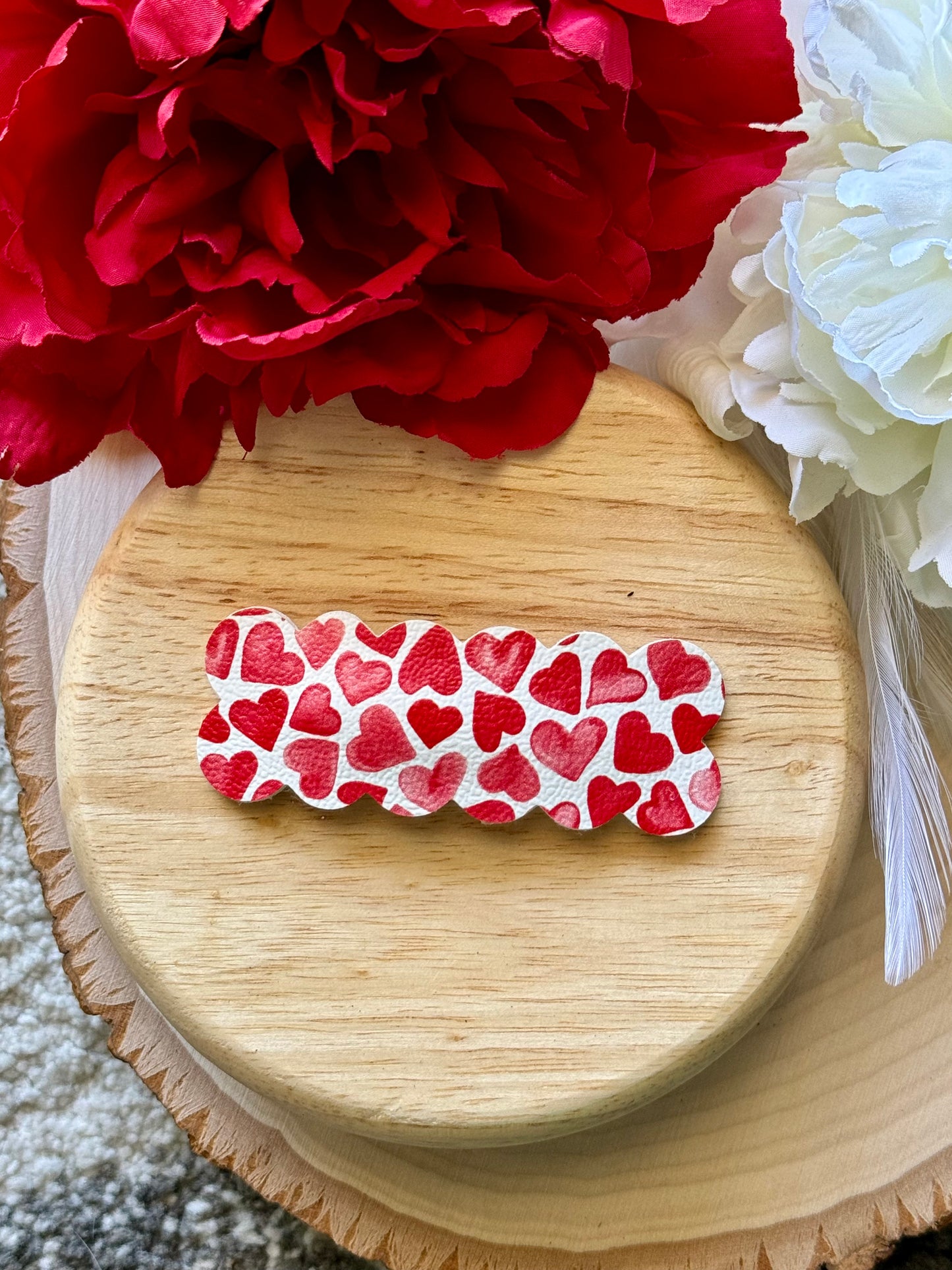 Single Red Heart Clip