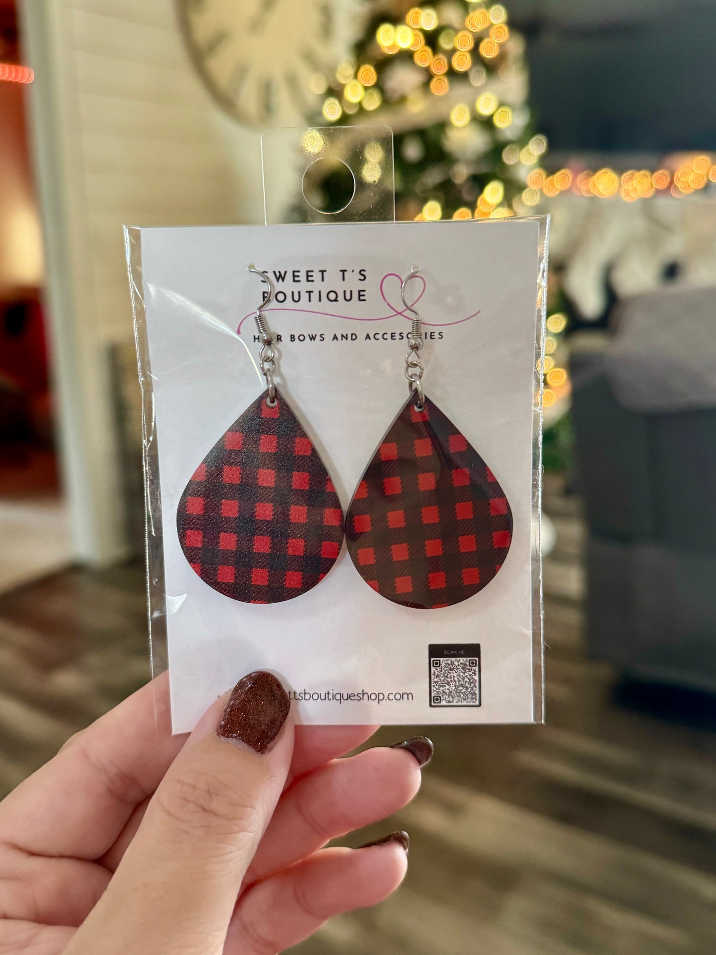 Acrylic Plaid Teardrop Earrings