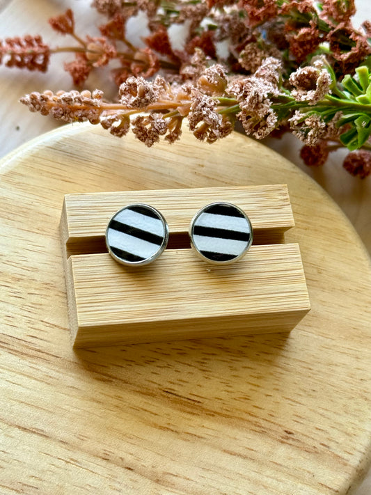 White Stripe Resin Stud Earrings