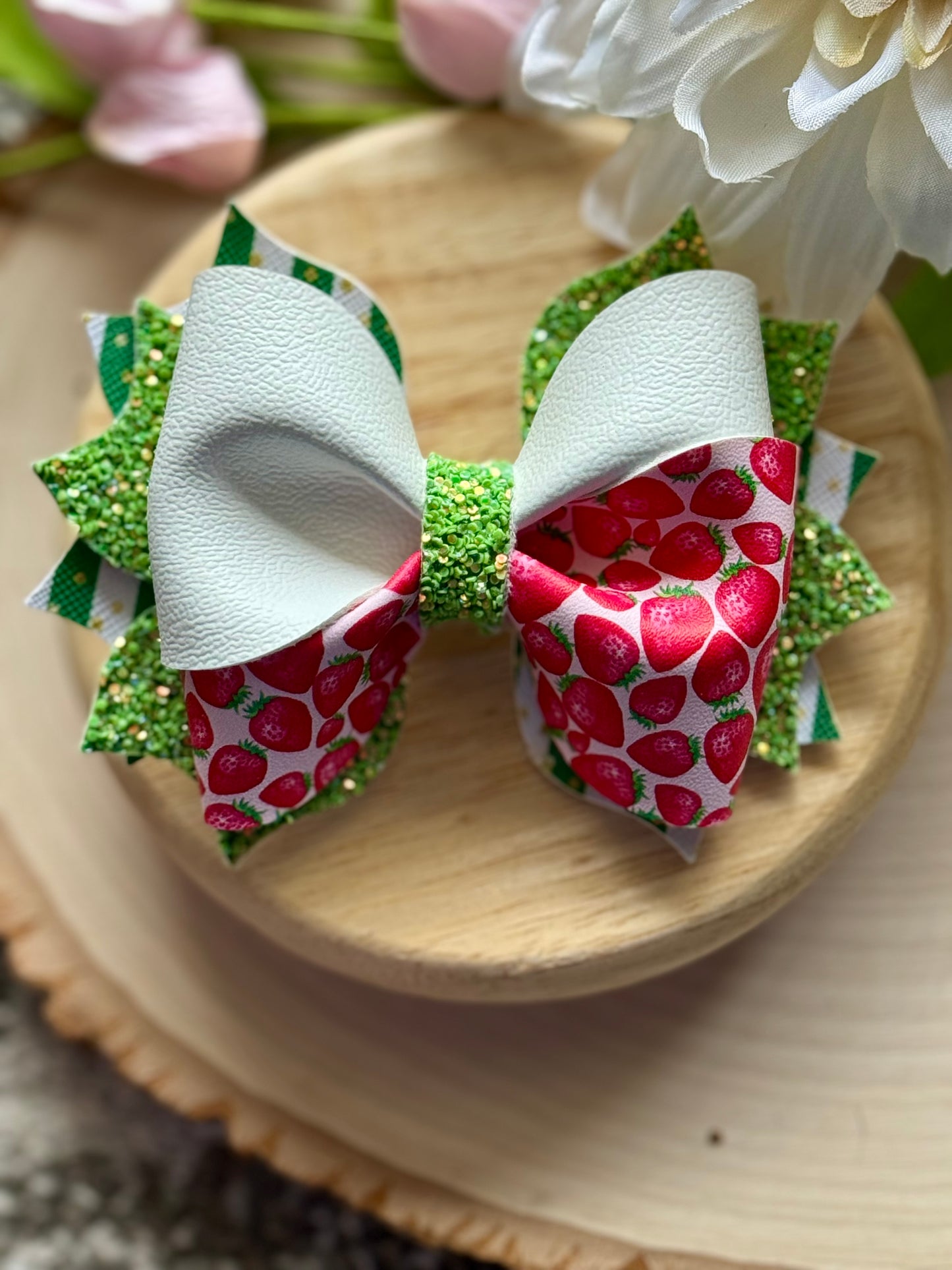 Strawberry Twisty Twirl Bow