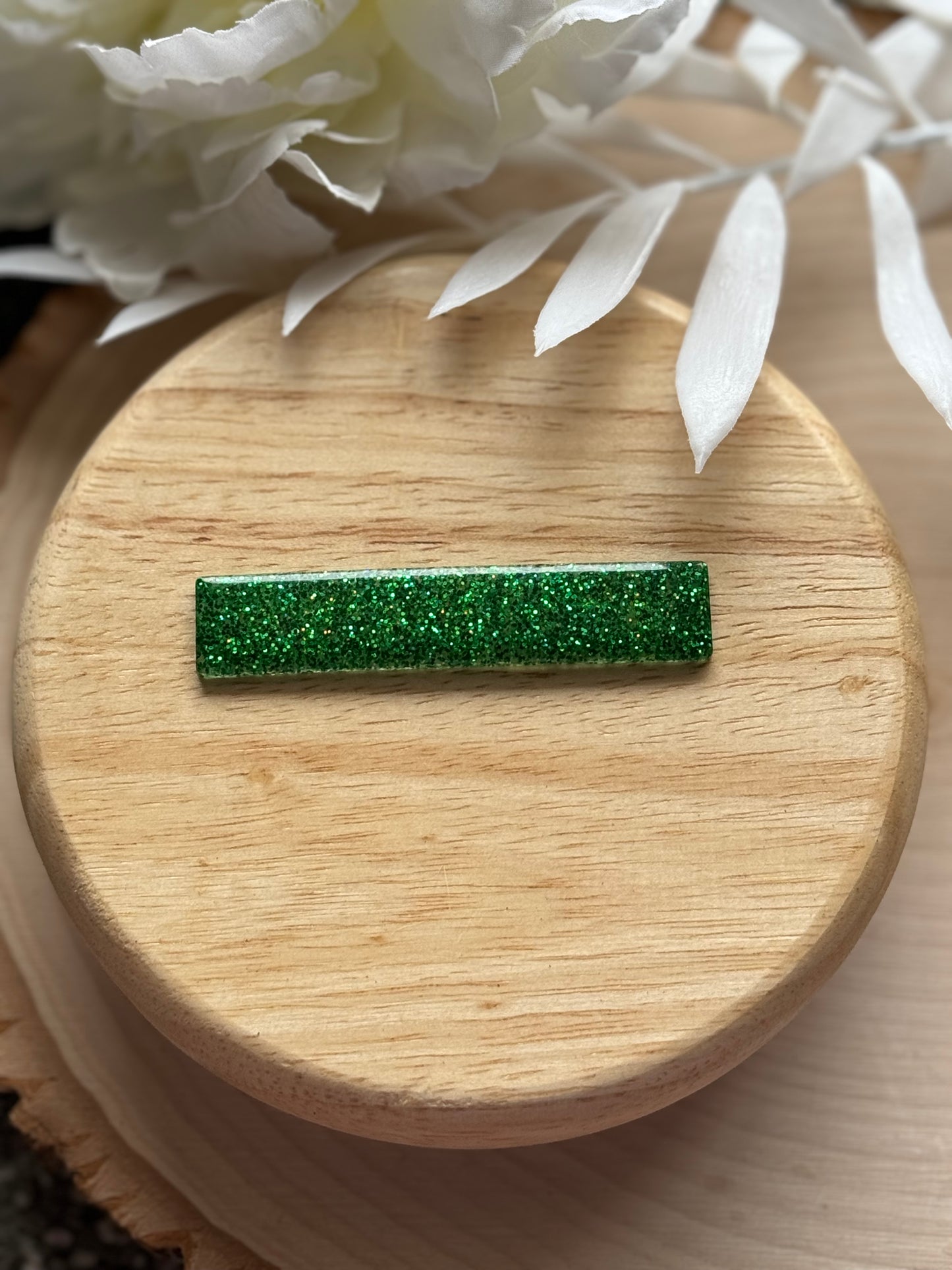 Green Glitter Bar Resin Clip