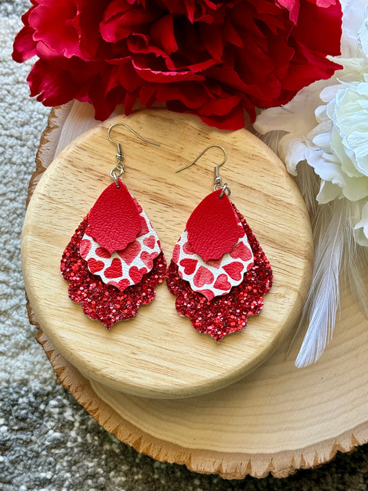 Red Heart Glitter Scallop Earrings