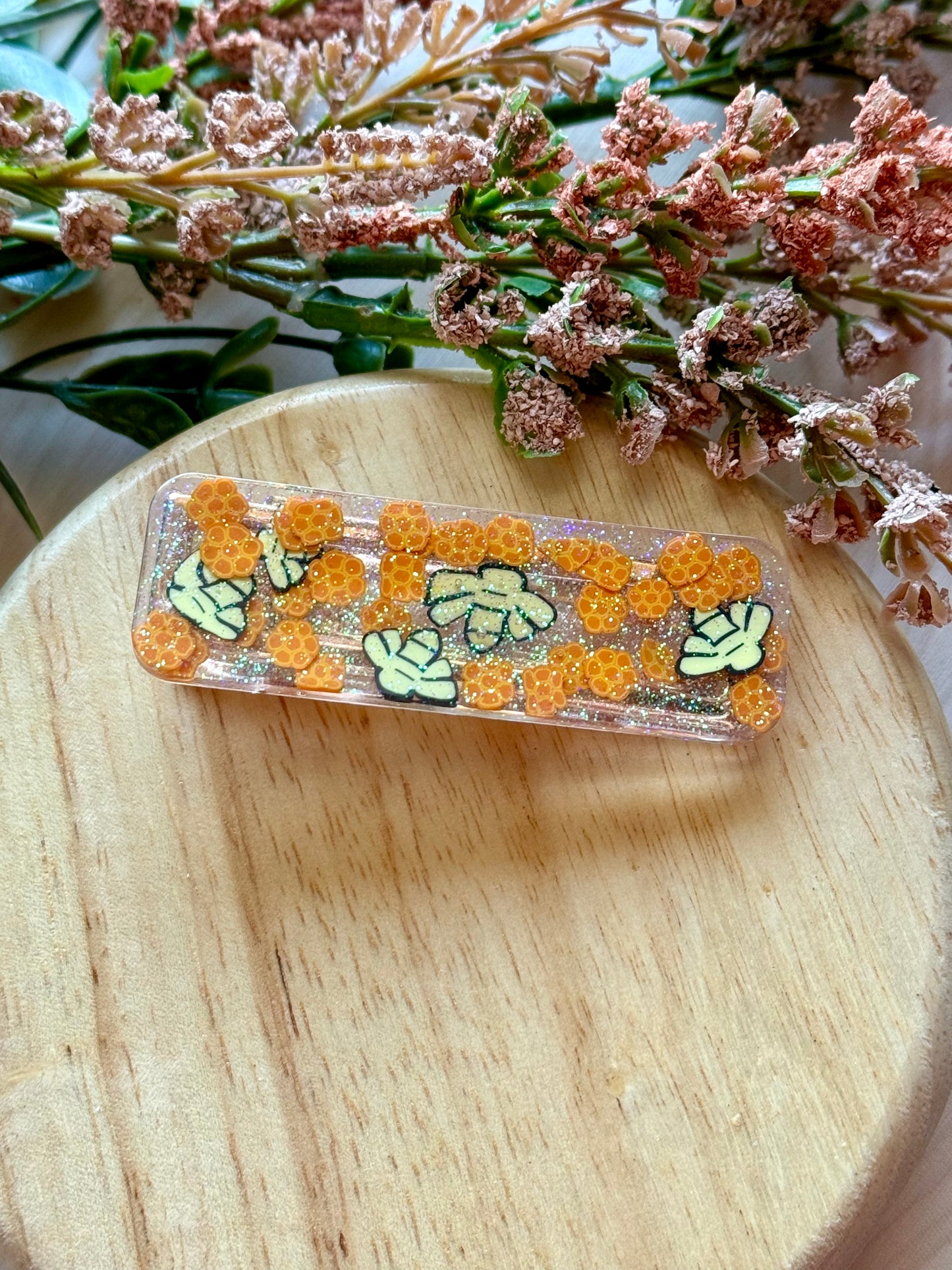 Honey Bee Resin Clip