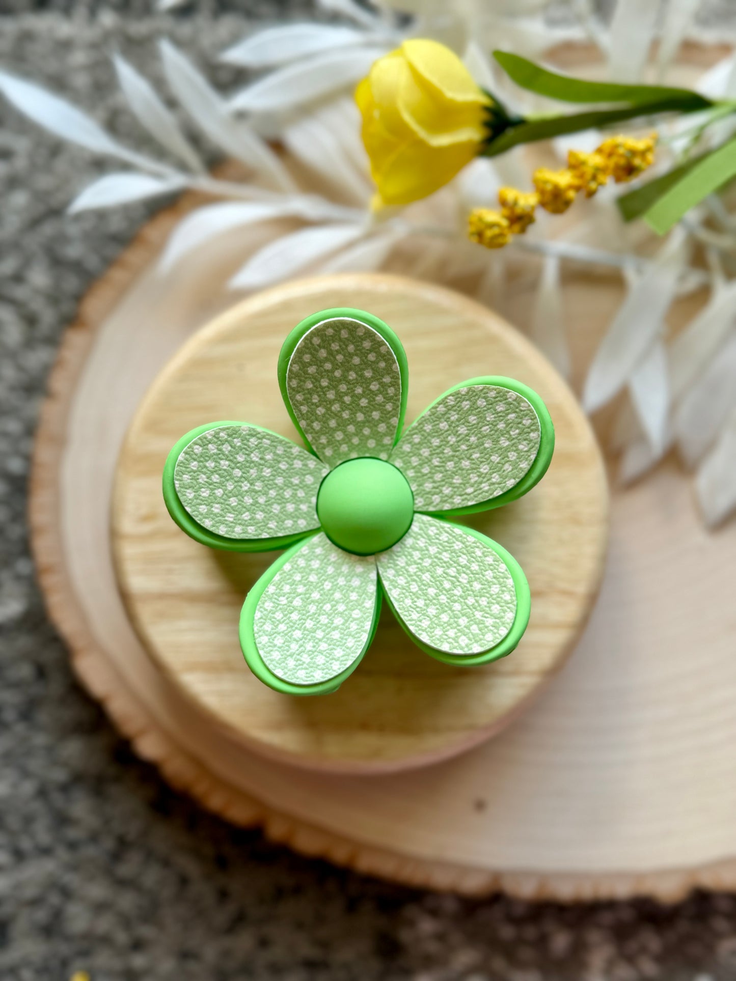 Green Dot Flower Claw Clip