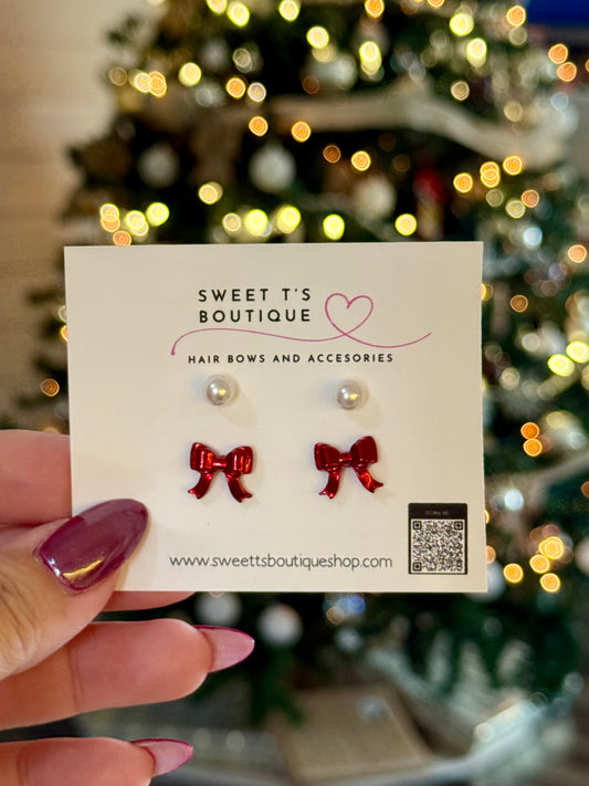 Pearl and Bows Stud Set