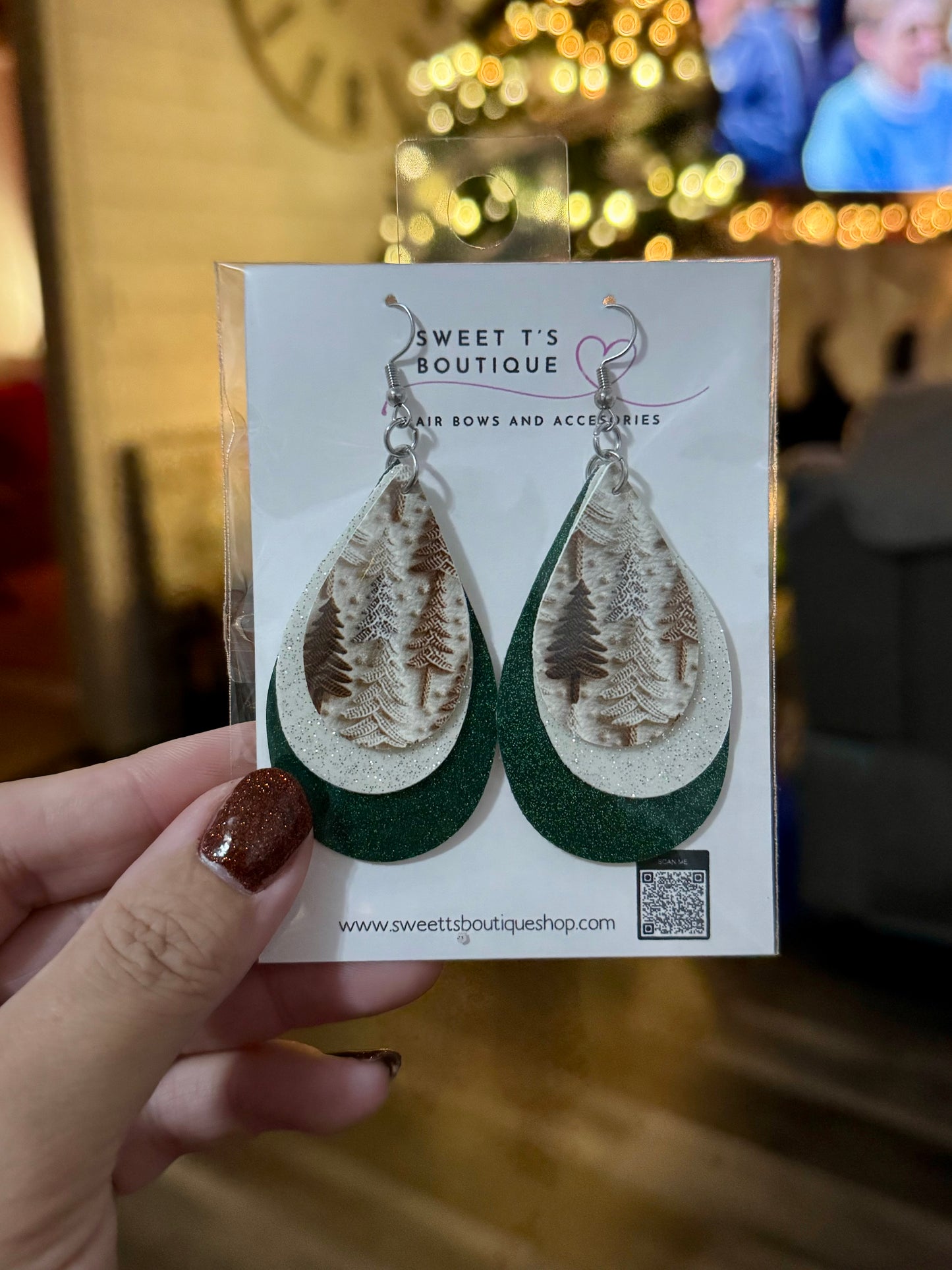 Christmas Tree Teardrop Earrings