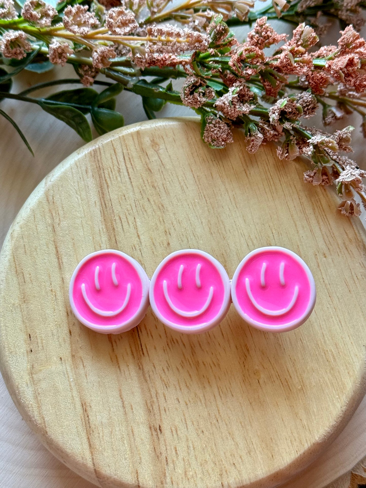 Pink Smile Resin Clip